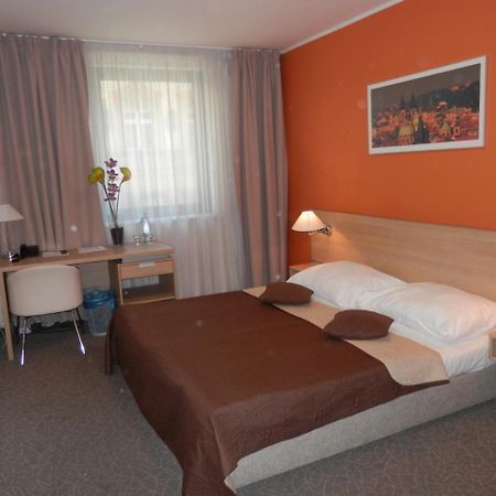 Hotel Ehrlich Praha Bagian luar foto