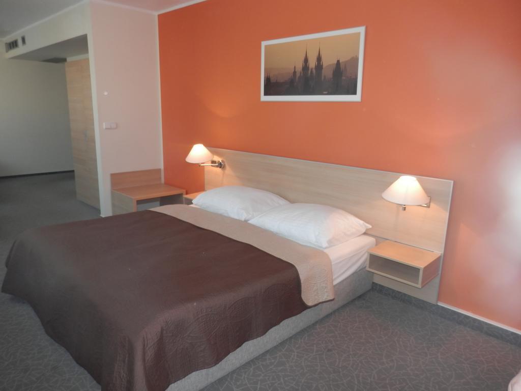 Hotel Ehrlich Praha Bagian luar foto