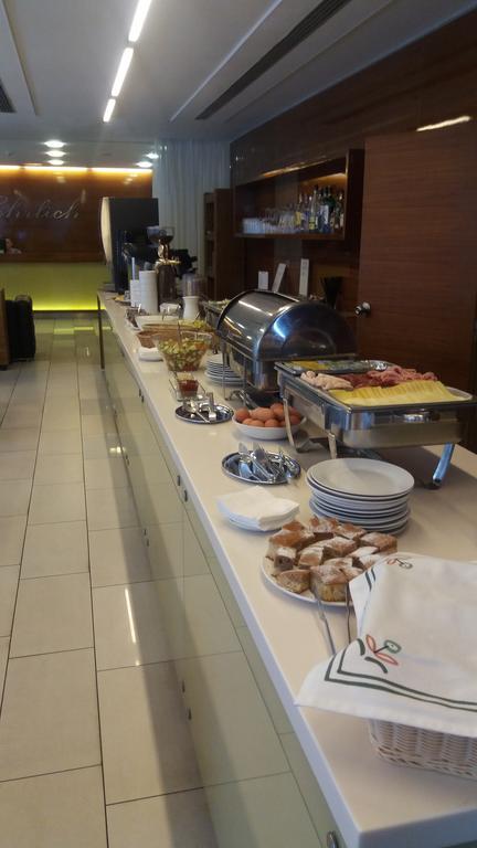 Hotel Ehrlich Praha Bagian luar foto