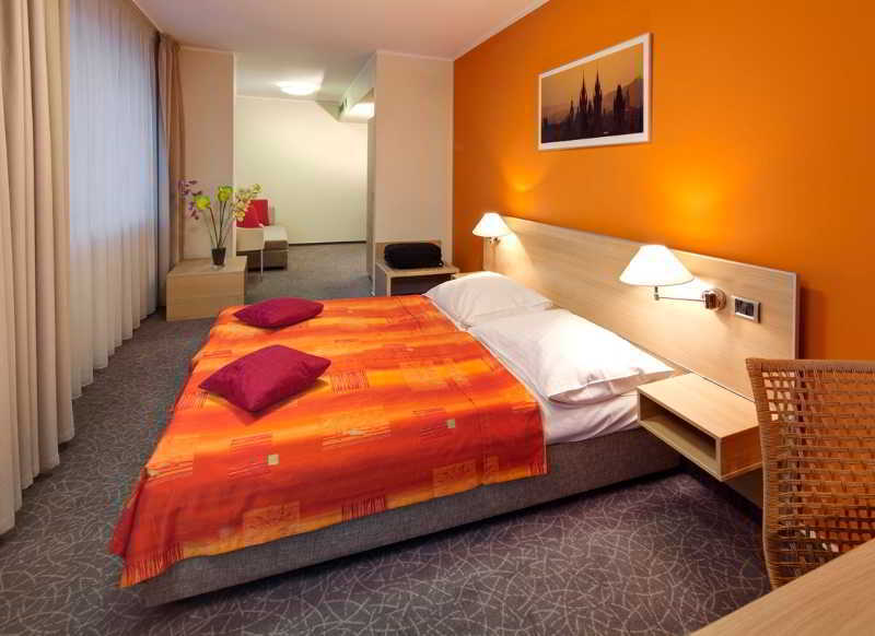 Hotel Ehrlich Praha Bagian luar foto
