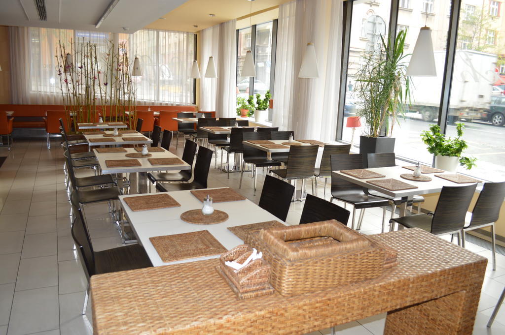 Hotel Ehrlich Praha Bagian luar foto