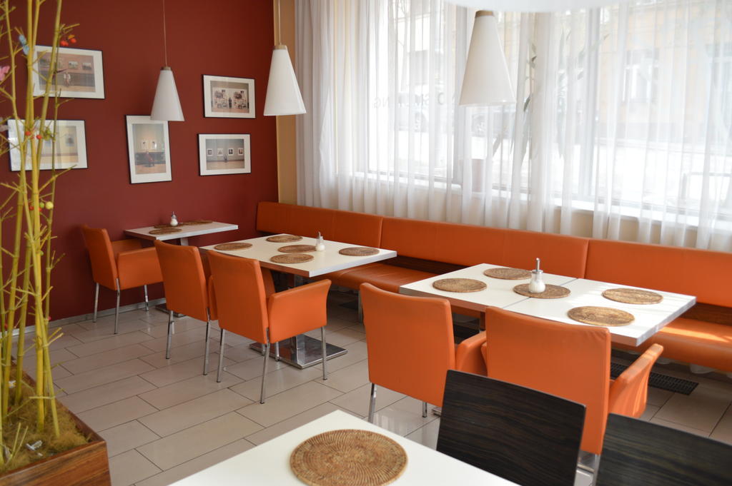 Hotel Ehrlich Praha Bagian luar foto